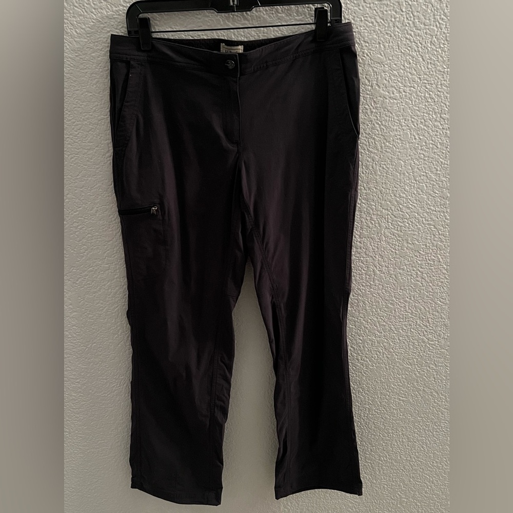 L.L.Bean Black Nylon Outdoor Pants Women’s Size 10-Reg